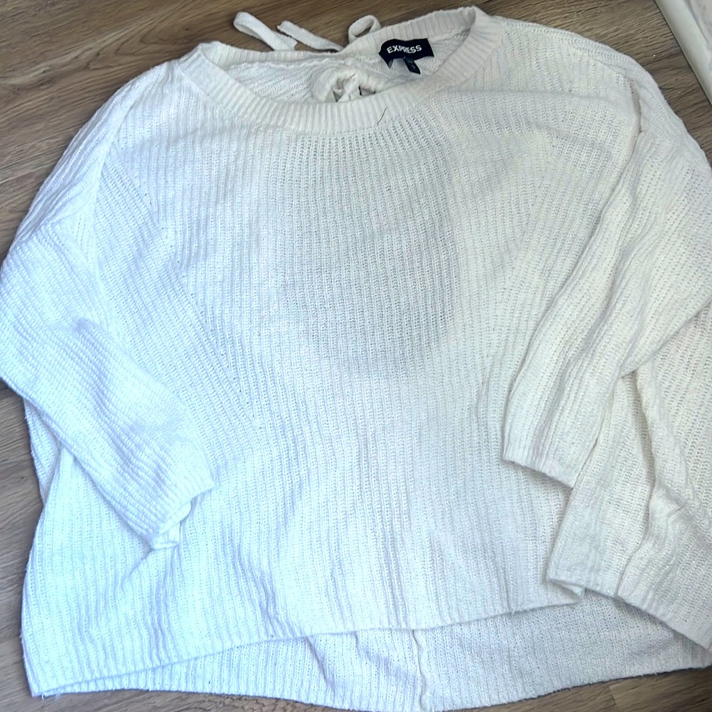 Express white keyhole back sweater